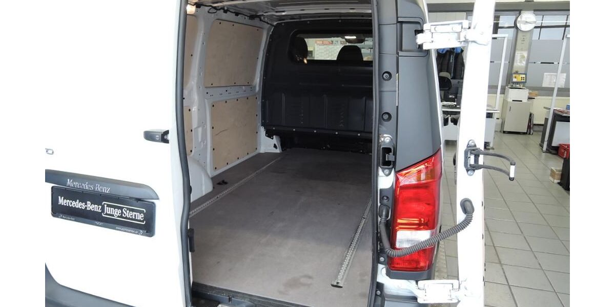 Mercedes-Benz Vito 30.490 km 32.071 &euro; Nordhausen 99734