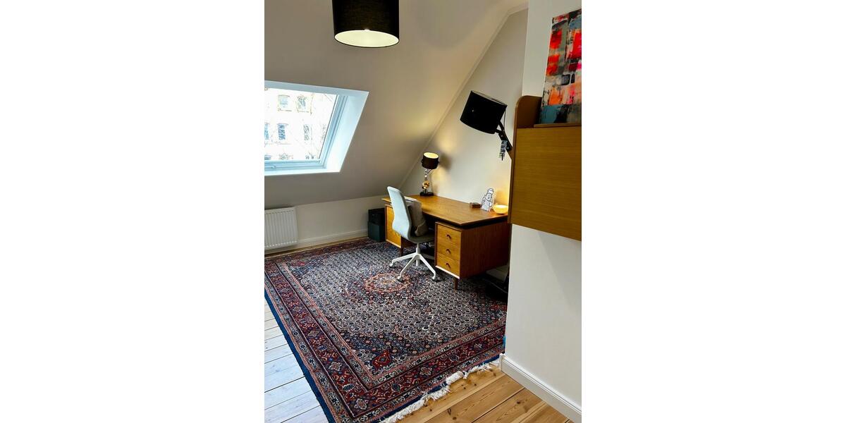 Maisonettenwohnung Kiel Wik - 5 Zimmer, 152 m&sup2;, 1.800&euro; | Angebot:24779352
