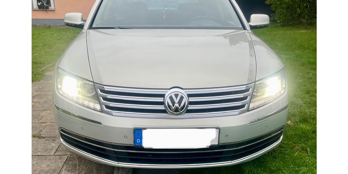 VW Phaeton 204.321 km 13.599 &euro; Düsseldorf 40589
