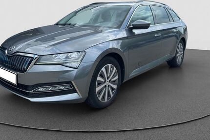 Skoda Superb 49.460 km 27.350 &euro; Manching 85077