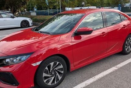 Honda Civic 98.000 km 11.900 &euro; Meerbusch 40670