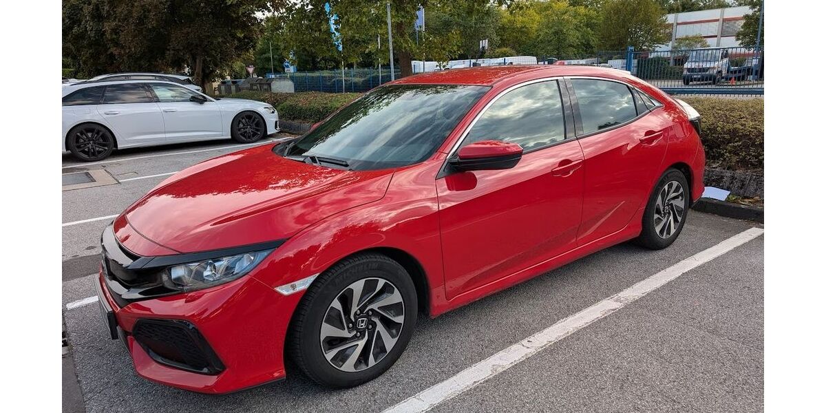 Honda Civic 98.000 km 11.900 &euro; Meerbusch 40670