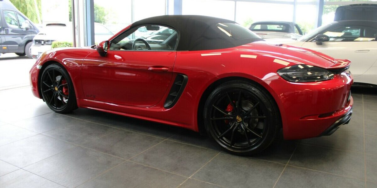 Porsche Boxster 718 GTS Sport-/AGA/Chrono/Design 73.299 km 61.480 € Euskirchen 53881