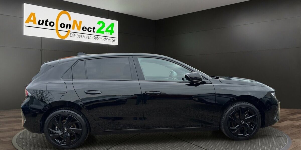 Opel Astra L GS Lim.5 *AHK/Head-up/Navi/LED/Winterpaket 22.360 km 21.480 &euro; Bamberg 96052