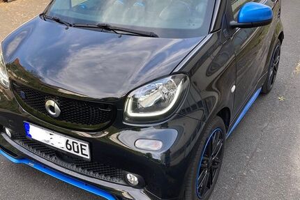 Smart ForTwo 45.000 km 11.500 € Würzburg 97084