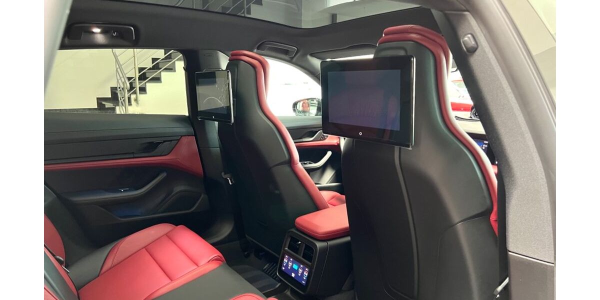 Porsche Taycan 20 km 93.900 &euro; Bielefeld 33719