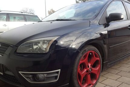 Ford Focus 207.300 km 2.900 &euro; Burgthann-Oberferrieden 90559