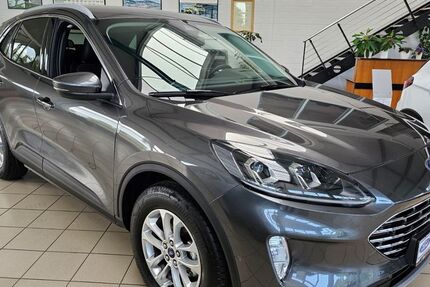 Ford Kuga 8.500 km 33.950 &euro; Glauchau 08371