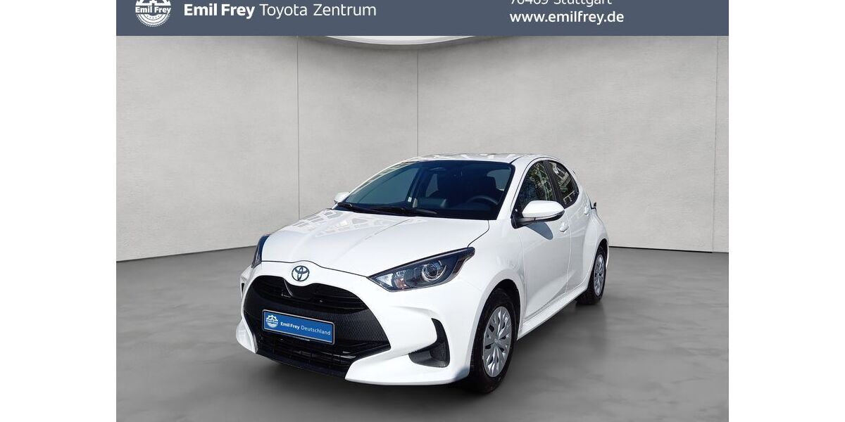 Toyota Yaris 2.400 km 22.490 &euro; Stuttgart 70469
