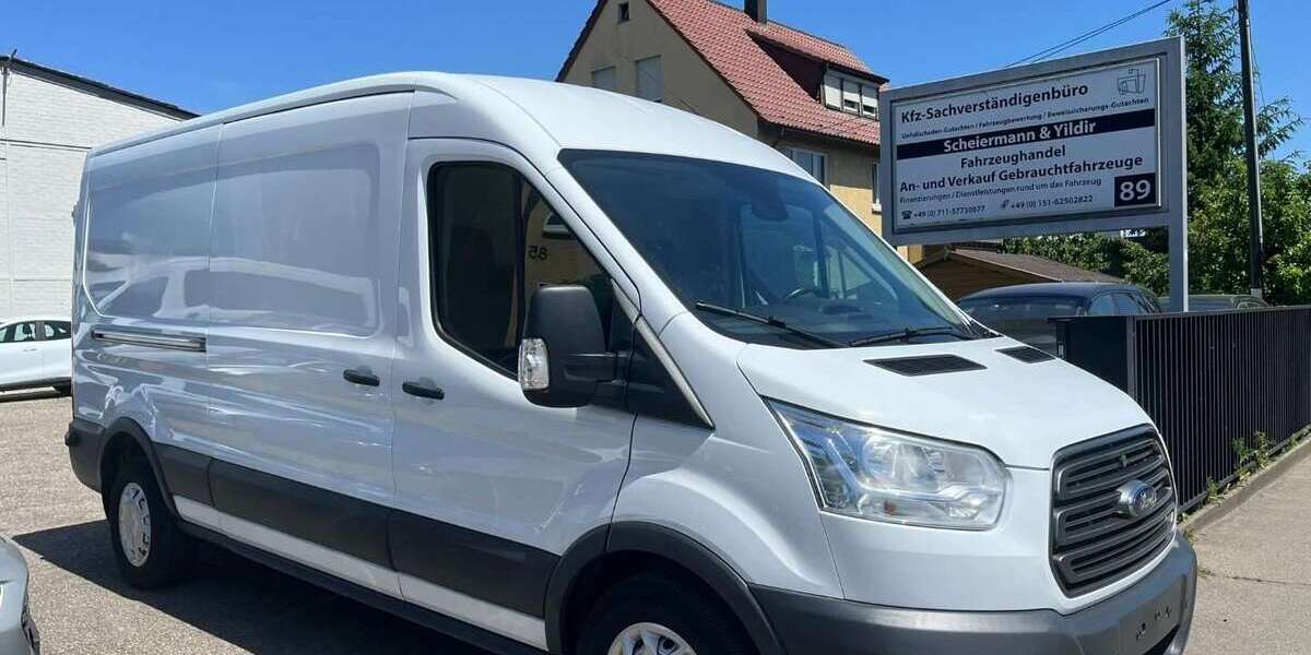 Ford Transit 223.520 km 18.900 &euro; Korntal-Münchingen 70825