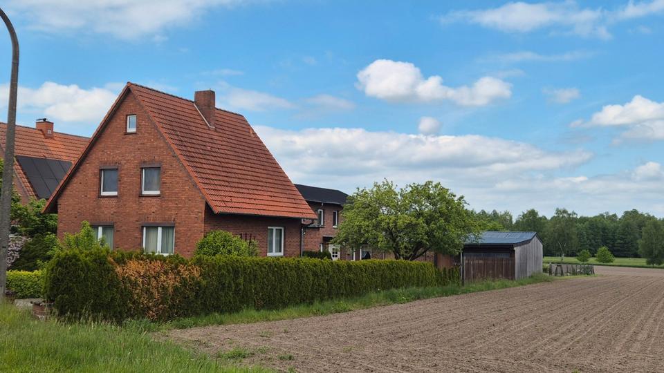 Einfamilienhaus Wittingen Knesebeck - 10 Zimmer, 306 m&sup2;, 295.000&euro; | Angebot:26704553