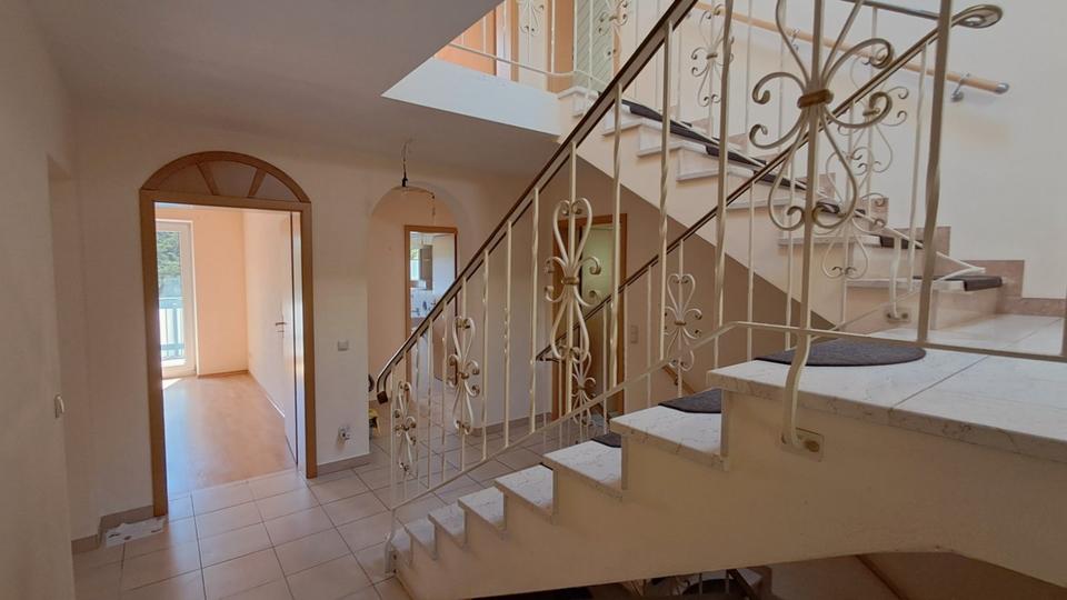 Einfamilienhaus Bodenkirchen - 8 Zimmer, 160 m&sup2;, 830.000&euro; | Angebot:26413265