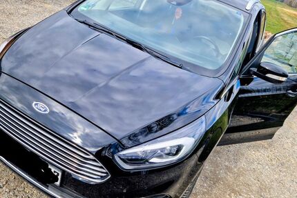 Ford S-Max 105.000 km 15.399 &euro; München 81243