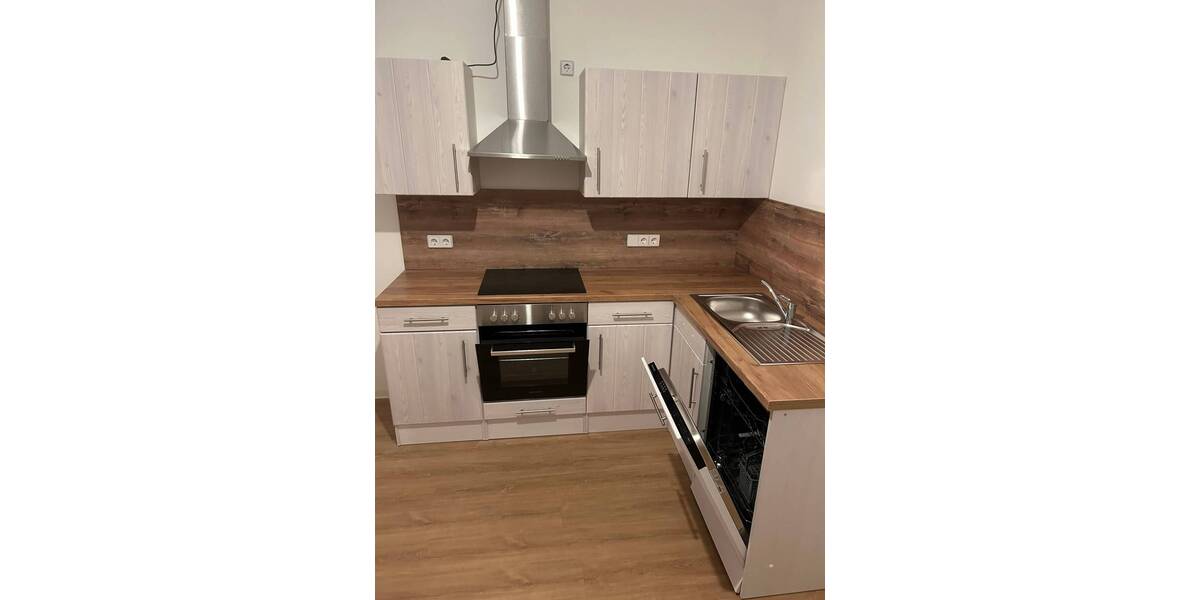 Etagenwohnung Meißen Niederfähre - 2 Zimmer, 69 m&sup2;, 520&euro; | Angebot:26359111