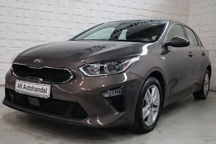 Kia ceed / Ceed 34.379 km 17.890 &euro; Freising bei München 85354