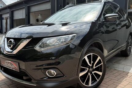 Nissan X-Trail 165.000 km 13.590 &euro; Floß 92685