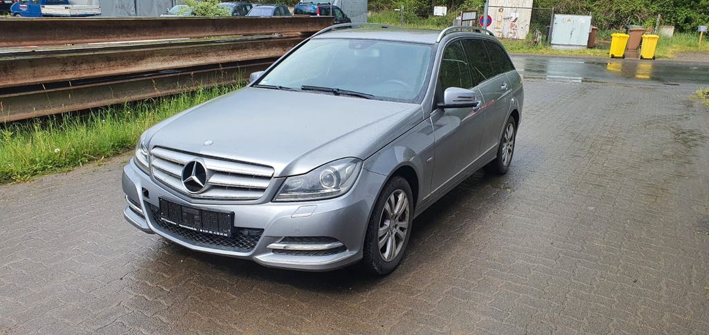 Mercedes-Benz C 200 297.000 km 6.500 &euro; Mudersbach 57555