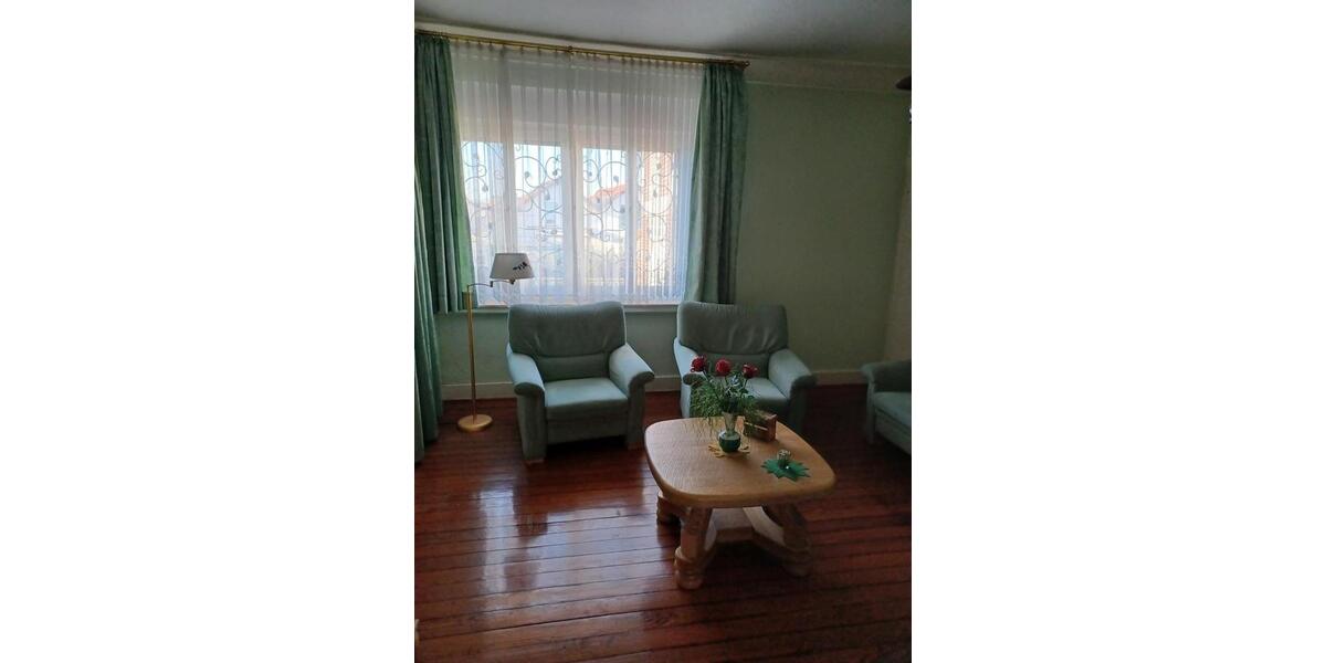 Einfamilienhaus Hückelhoven - 9 Zimmer, 220 m&sup2;, 399.000&euro; | Angebot:26002960