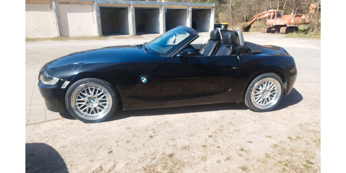 BMW Z4 216.000 km 8.650 &euro; Brigachtal 78086