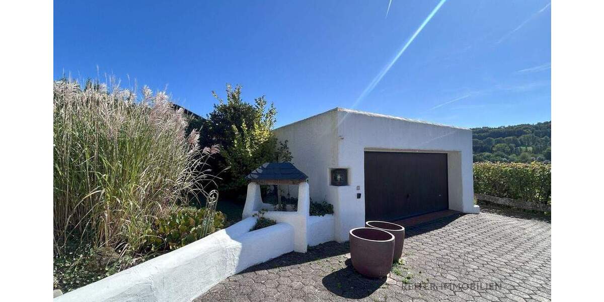 Einfamilienhaus Gersfeld / Hettenhausen Hettenhausen - 8 Zimmer, 291 m&sup2;, 949.000&euro; | Angebot:25703746