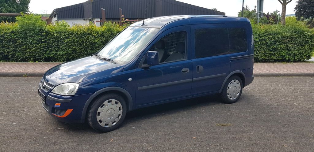 Opel Combo 117.056 km 1.998 &euro; Alsfeld 36304