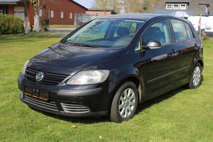 VW Golf 355.000 km 700 &euro; Voltlage bei Osnabrück 49599