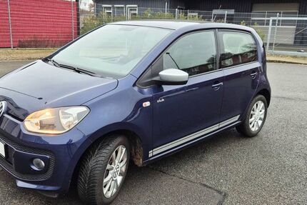 VW up! 139.995 km 5.690 &euro; Hamburg 22045