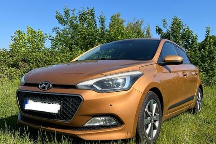 Hyundai i20 175.000 km 6.599 € Mandelbachtal 66399