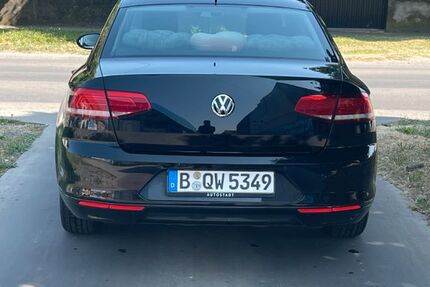 VW Passat 100.000 km 15.000 &euro; Berlin 12103