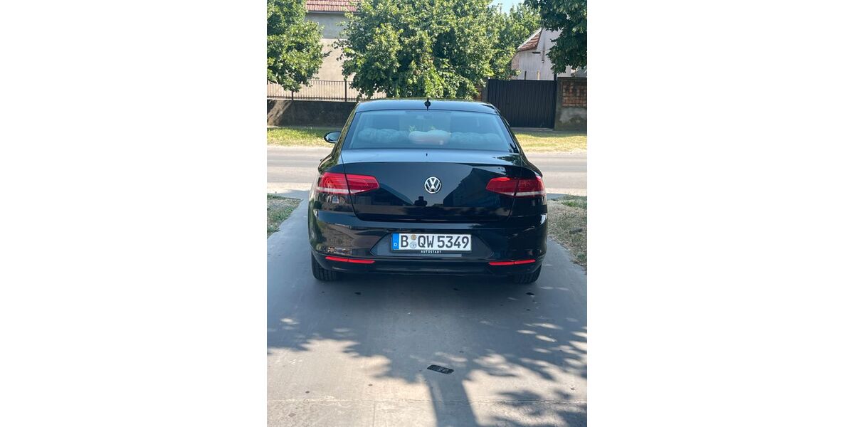 VW Passat 100.000 km 15.000 &euro; Berlin 12103