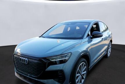 Audi Q4 e-tron 35.497 km 42.990 &euro; Hamburg 22047
