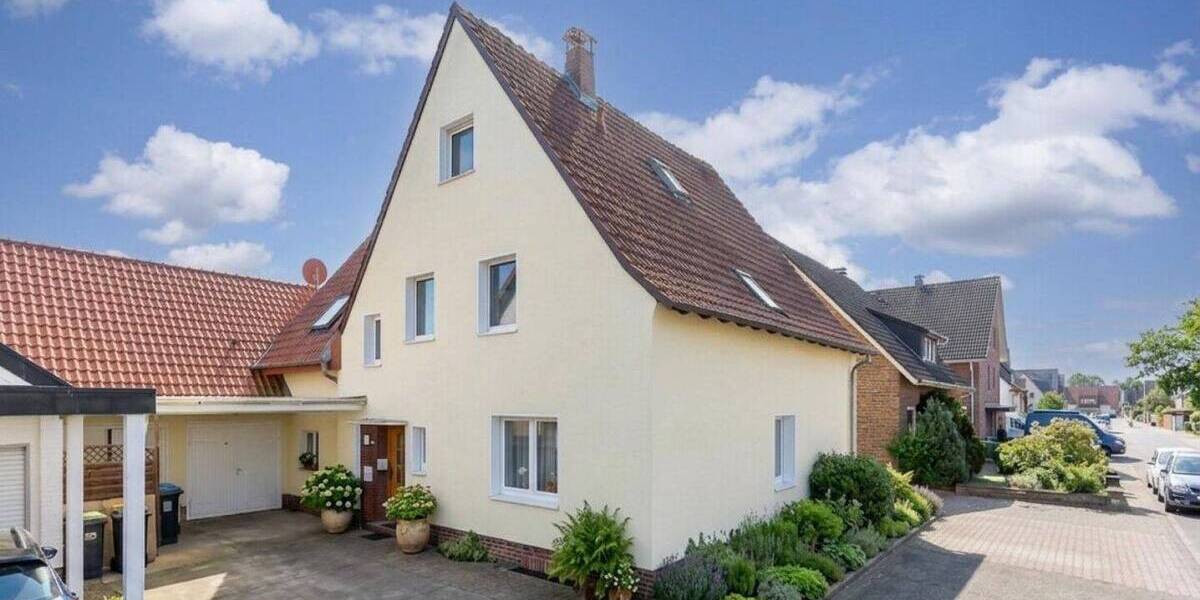 Mehrfamilienhaus, Wohnhaus Gütersloh Spexard - 8 Zimmer, 252 m&sup2;, 580.000&euro; | Angebot:26858733
