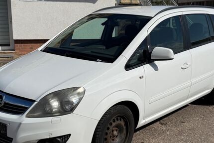 Opel Zafira 193.000 km 2.499 &euro; Breitenworbis 37339