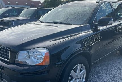 Volvo XC90 132.315 km 8.999 &euro; Schönefeld/ OT Großziethen 12529