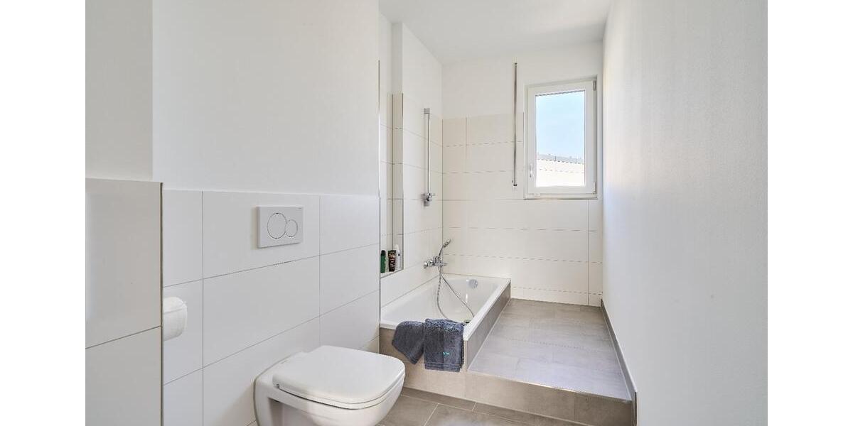 Einfamilienhaus Coburg - 3 Zimmer, 120 m&sup2;, 1.400&euro; | Angebot:24762322