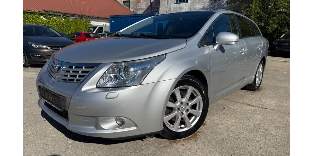 Toyota Avensis 136.189 km 4.990 &euro; Kumhausen 84036