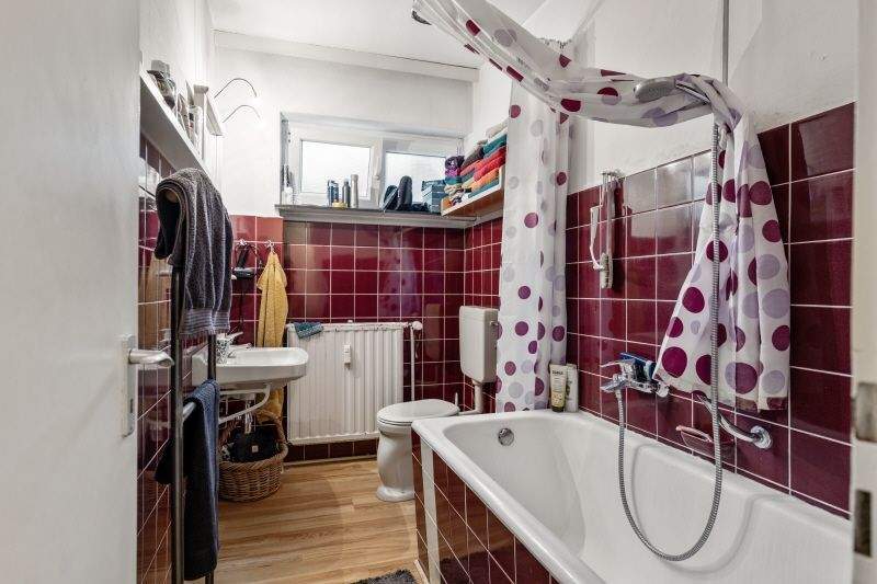 Mehrfamilienhaus, Wohnhaus Preetz - 8 Zimmer, 180 m&sup2;, 319.000&euro; | Angebot:25705472