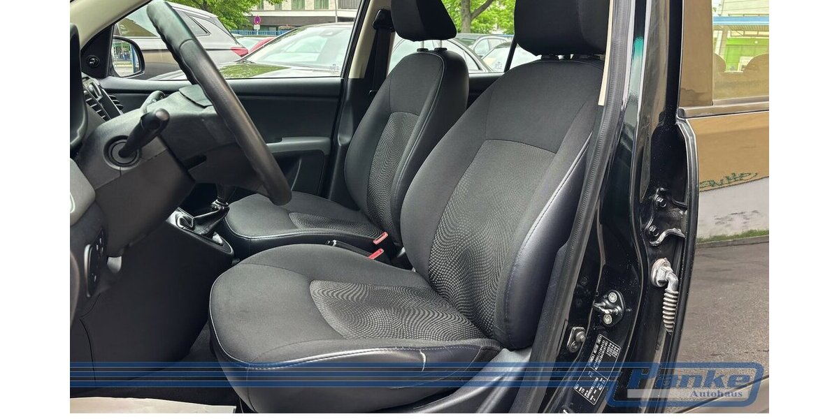 Hyundai i10 5 Star*TÜV09/27*USB*2.E-Fenster* 139.850 km 3.300 &euro; Berlin 13187