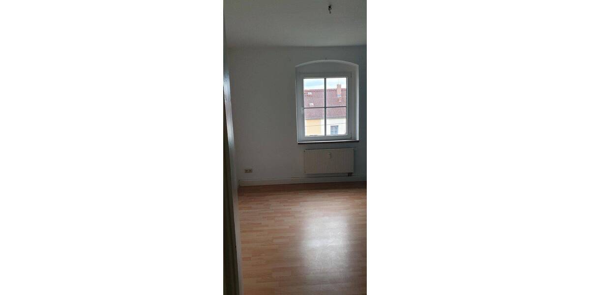 Etagenwohnung Seifhennersdorf - 3 Zimmer, 64 m&sup2;, 355&euro; | Angebot:26805806