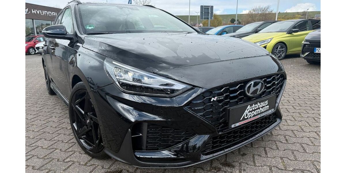 Hyundai i30 15.400 km 22.895 &euro; Oppenheim 55276