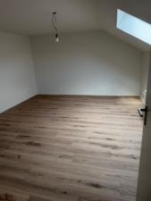 Dachgeschoßwohnung Lörrach - 3 Zimmer, 65 m&sup2;, 779&euro; | Angebot:26381354