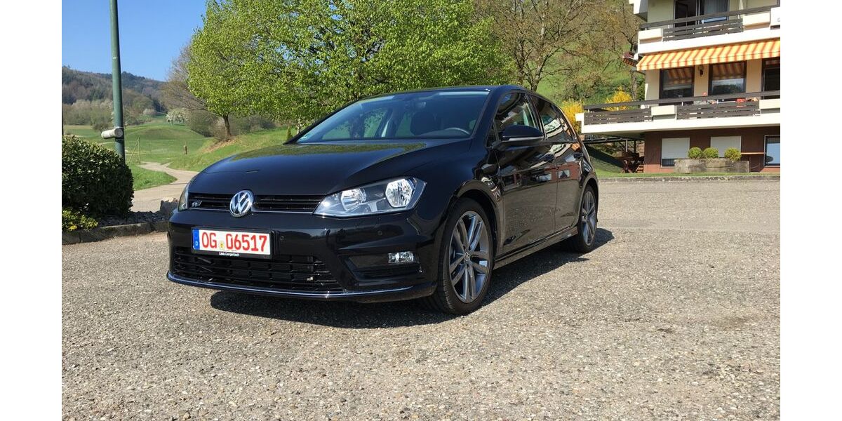 VW Golf 156.000 km 11.700 &euro; Bonn 53117