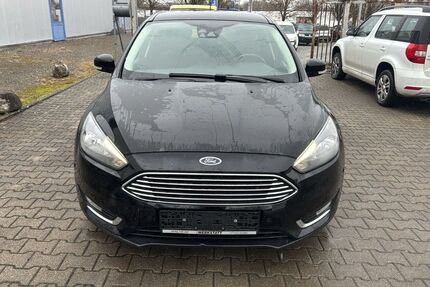Ford Focus 116.700 km 8.950 &euro; Pfedelbach 74629