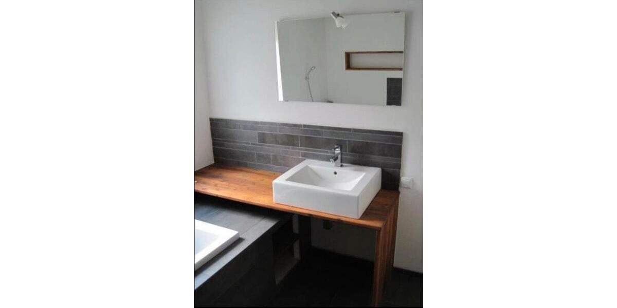 Doppelhaushälfte Pommelsbrunn - 4 Zimmer, 130 m&sup2;, 1.680&euro; | Angebot:26320938