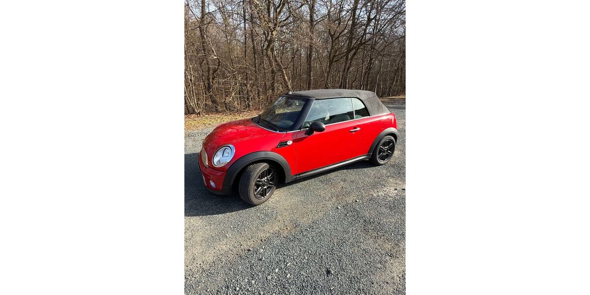 Mini Cooper Cabrio 46.570 km 9.799 &euro; Helmstedt 38350