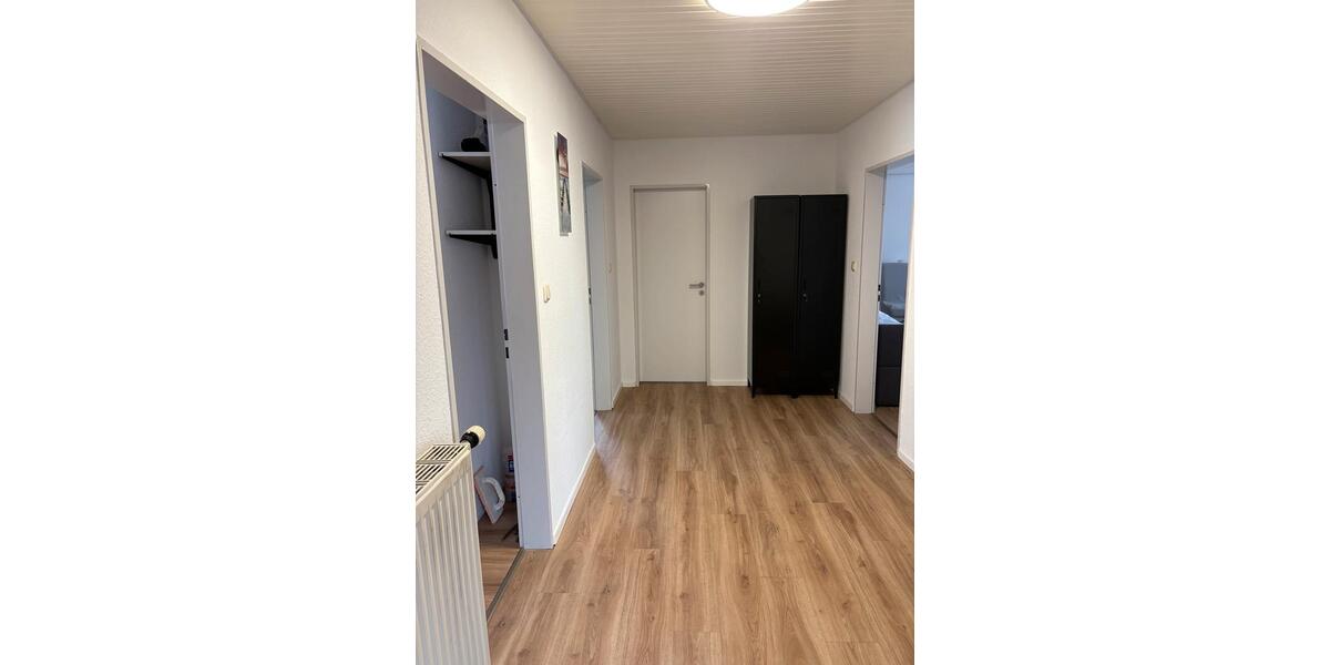 Erdgeschoßwohnung Brunsbüttel - 3 Zimmer, 90 m&sup2;, 1.150&euro; | Angebot:24837757