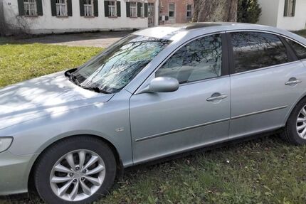 Hyundai Grandeur 127.000 km 1.280 &euro; Holzkirchen 83607