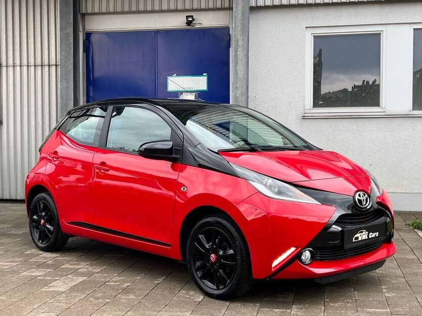 Aygo (X)