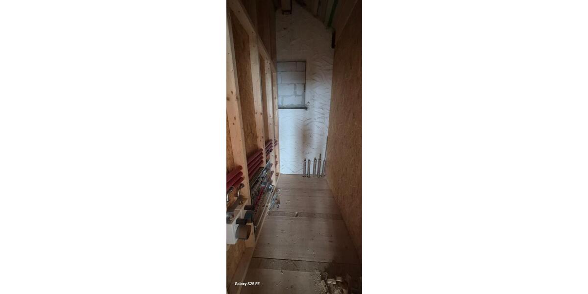 Dachgeschoßwohnung Reutlingen Altenburg - 2.5 Zimmer, 60 m&sup2;, 890&euro; | Angebot:24690438