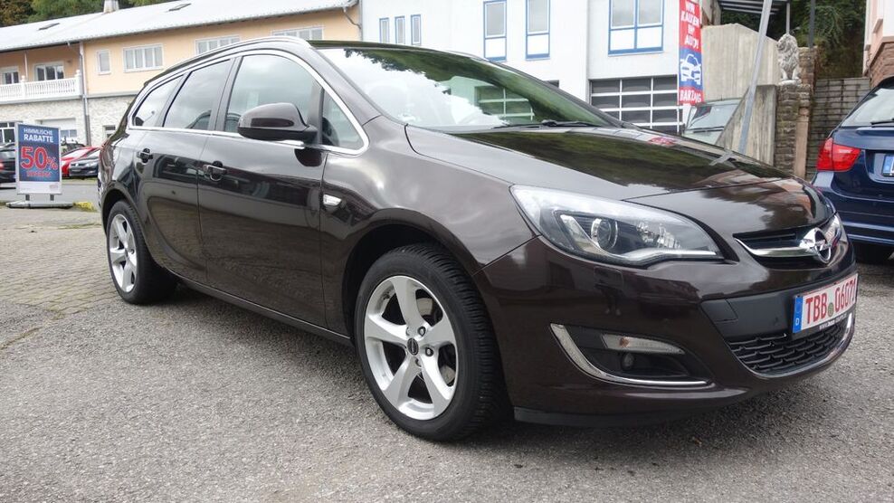 Opel Astra 198.000 km 4.200 € Wertheim am Main 97877